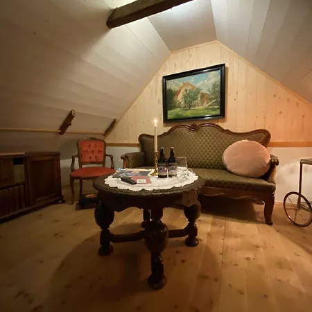 Svostrup Han/Misafirhane 2*