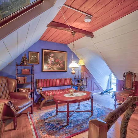 Han/Misafirhane Svostrup Silkeborg